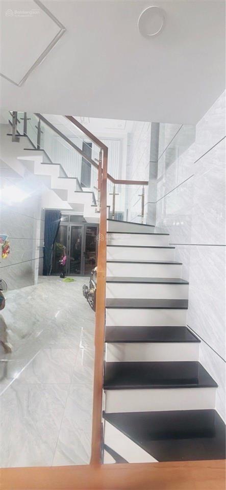 Nhà 5 tầng  tỉnh lộ 10  hxh 7m (4x13m)  4pn  sát mt bờ bắc sông chùa 10m  chỉ 6.3 tỷ