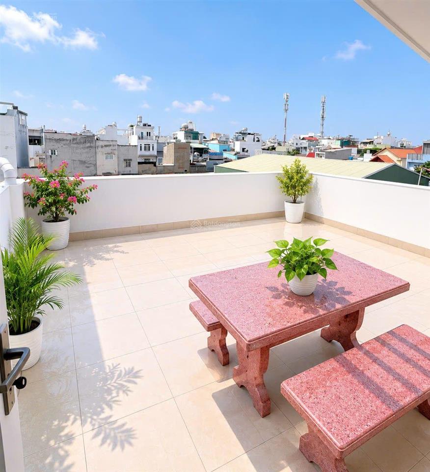 Nhà mã lò  3 tầng  (5x16m)  4pn  hxh 7m  sát khu tên lửa  gần bv bình tân  chợ  chỉ7.99 tỷ