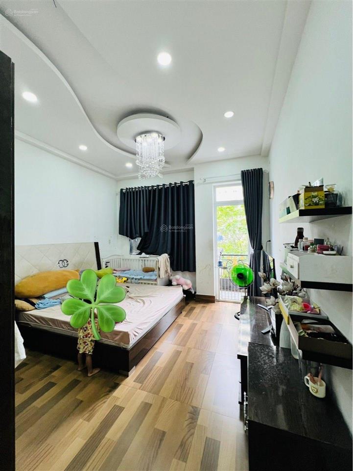 Bình tân  nhà 5 tầng  hxt 12m  (4x14m)  4pn  đối diện công viên  an dương vương  chỉ6.89 tỷ