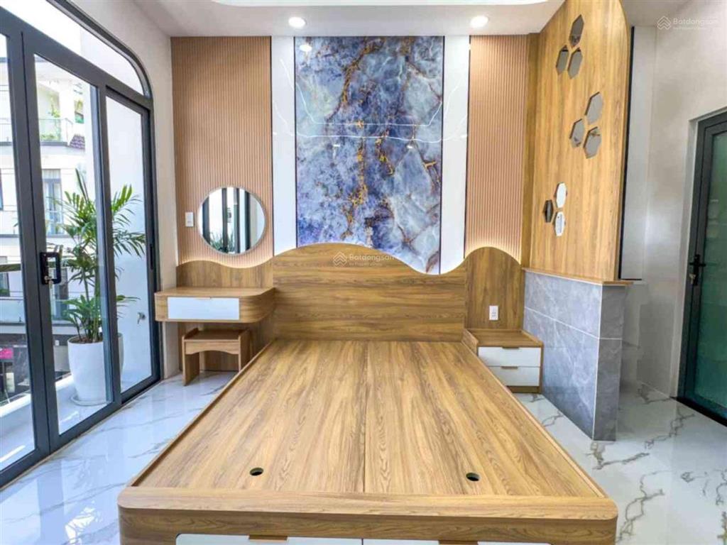 Giảm 100 triệu  chỉ còn 8,5 tỷ  nhà đẹp 5 tầng  ngay hương lộ 2  gần aeon bình tân  (4x13m)