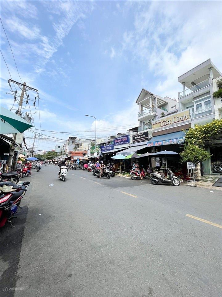 Mtkd chợ khu tên lửa  3 tầng  (4x16m)  5pn  hoàng văn hợp  dòng tiền 20tr/tháng  chỉ 8.6 tỷ