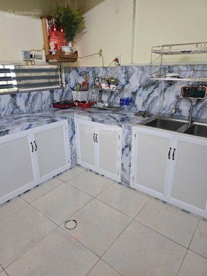 Nhà hẻm xe tải 6m  (4.5x18m)  72m2  hương lộ 2  bình trị đông  giáp tên lửa  giá chỉ 5.6 tỷ