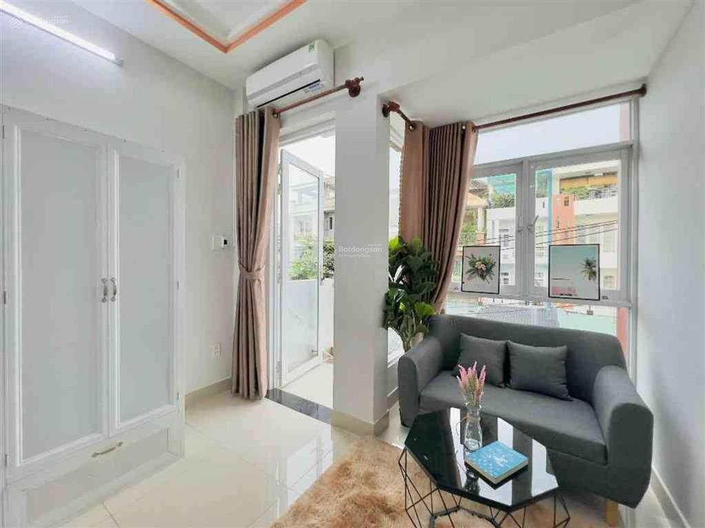 Quận 6  mt đường 12m  dòng tiền 20 tr/th  5 tầng (3.3x20m) 7pn  khu phố ẩm thực chỉ 8.6 tỷ