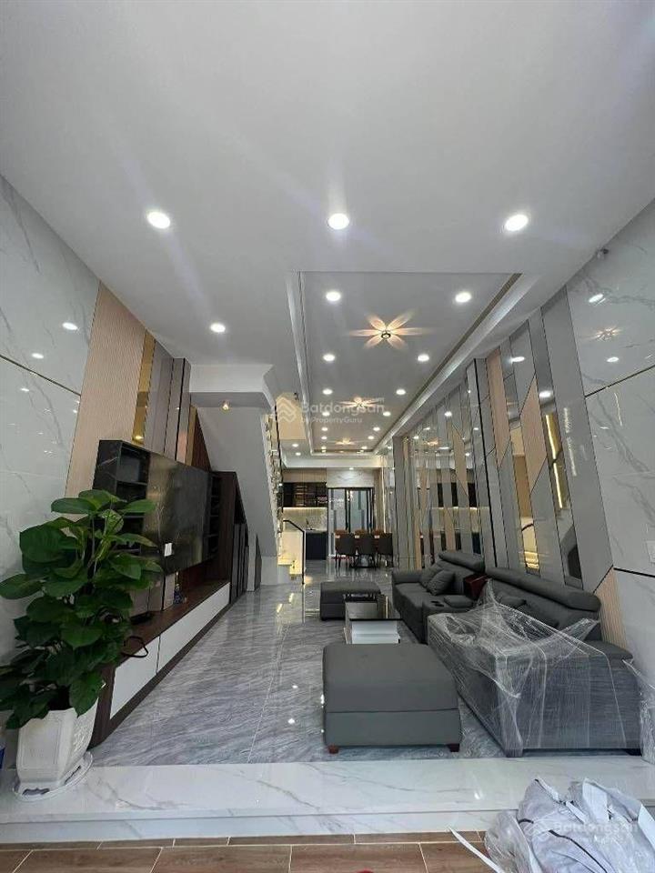 Nhà mới 4 tầng  (4x13m)  4pn  hxh tới nhà  hương lộ 2  gần aeon khu tên lửa  chỉ 7.4 tỷ
