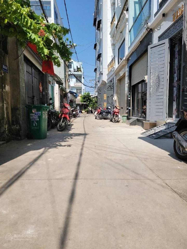 Nhà mới 4 tầng  (4x13m)  4pn  hxh tới nhà  hương lộ 2  gần aeon khu tên lửa  chỉ 7.4 tỷ