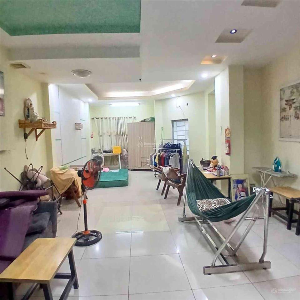 Bình tân  căn góc 3 mt  kdc nam hùng vương  4 tầng (4x20m) 6pn  gần võ văn kiệt  chỉ 11.5 tỷ