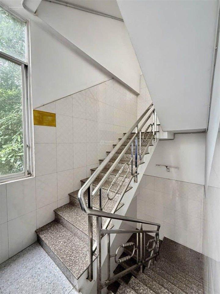 Mặt tiền khu vip tên lửa  5 tầng (5x19m) 15 phòng  dòng tiền 60 tr/th  gần aeon  giá 11.9 tỷ