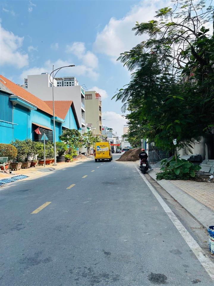 Kinh dương vương  4 tầng  18pn dòng tiền 40 tr/th (10x18m) khu y tế kỹ thuật cao  chỉ 16,95 tỷ