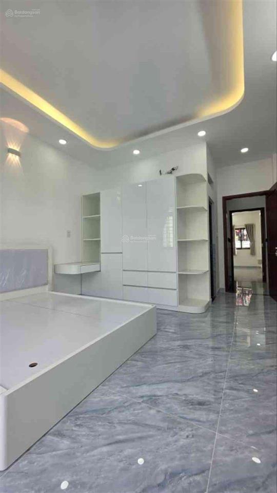 Bình tân  nhà 5 tầng  hương lộ 2 (4x16m) 5pn  hxh 6m  gần 4 xã  tân phú  q11  chỉ6.7 tỷ