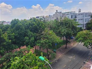 Nhà khu ao sen tên lửa  4 tầng  (5x20m)  5pn  view công viên  sát aeon mall  chỉ 14,5 tỷ