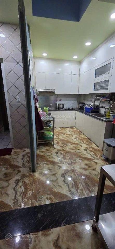 Nhà mt dòng tiền 22tr/th  đường tên lửa  thông tỉnh lộ 10  (4x27m) 5pn  4 tầng  chỉ 15.99 tỷ