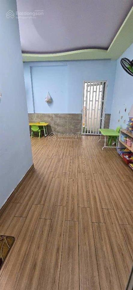 Nhà mt dòng tiền 22tr/th  đường tên lửa  thông tỉnh lộ 10  (4x27m) 5pn  4 tầng  chỉ 15.99 tỷ