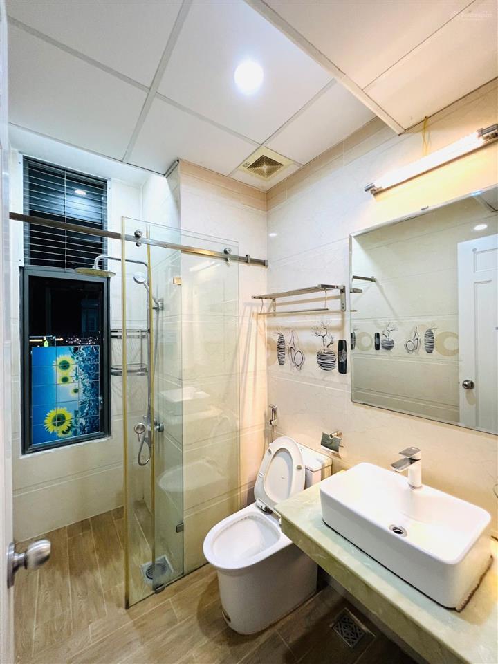 Bán căn hộ chung cư garden gate (chủ đầu tư novaland) 3pn 2wc 103m2 sát bên công viên gia định