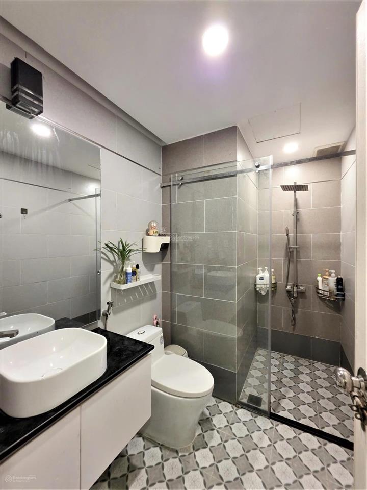 Bán căn hộ chung cư garden gate (chủ đầu tư novaland) 3pn 2wc 103m2 sát bên công viên gia định