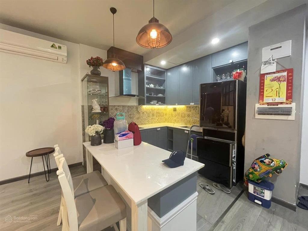 Bán căn hộ chung cư orchard parkview (chủ đầu tư novaland) 3pn 2wc 85m2 gần công viên gia định