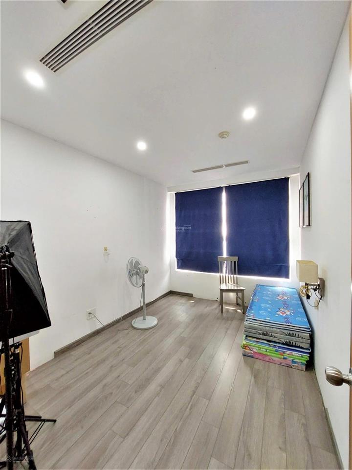 Bán căn hộ chung cư garden mansion (chủ đầu tư novaland) 3pn 2wc 85m2 gần công viên gia định