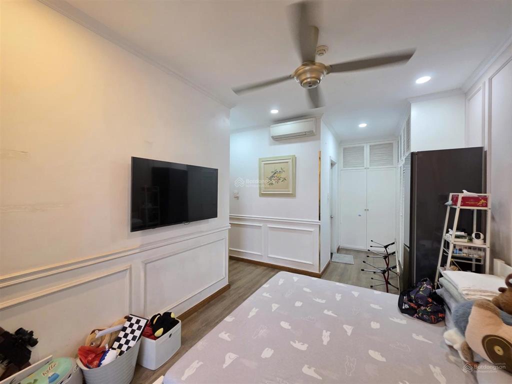 Bán căn hộ chung cư orchard parkview 3pn 2wc 98m2 (chủ đầu tư novaland) gần công viên gia định