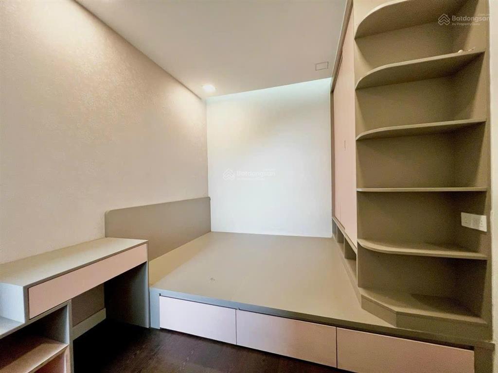 Bán căn hộ chung cư the botanica giá tốt 2pn 2wc 73m2 (chủ đầu tư novaland) gần sân bay tsn
