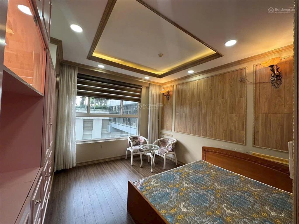 Bán căn hộ chung cư orchard parkview (chủ đầu tư novaland) 3pn 2wc 85m2 gần công viên gia định
