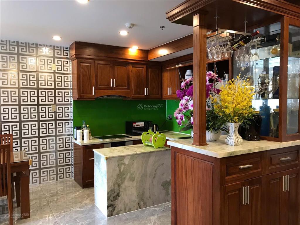 Bán căn hộ chung cư garden gate (chủ đầu tư novaland) 3pn 2wc 85m2 sát bên công viên gia định