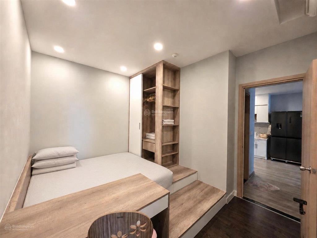 Bán căn hộ chung cư golden mansion (chủ đầu tư novaland) 2pn 2wc 69m2 gần sân bay tân sơn nhất
