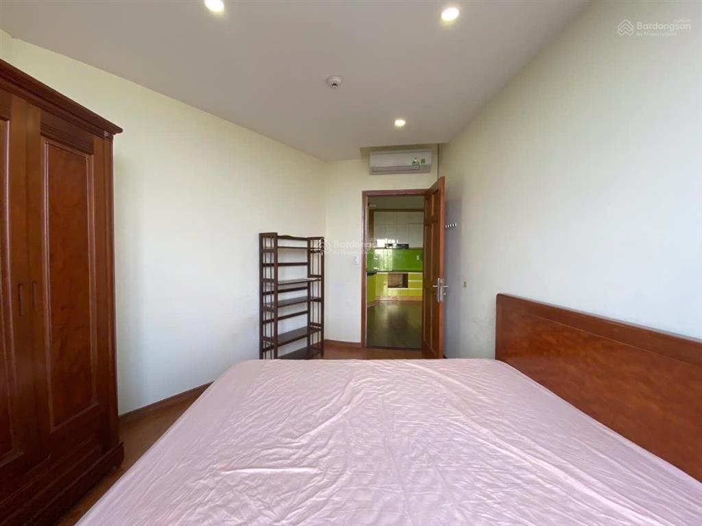 Cho thuê căn hộ chung cư garden gate (chủ đầu tư novaland) 2pn 2wc 74m2 sát bên công viên gia định