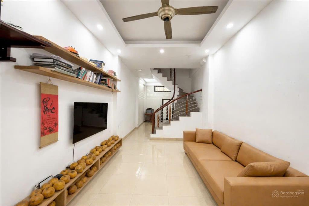 Cực hiếm! bán nhà yên nghĩa 33m²  nhà đẹp, 3t1t, nở hậu, sân riêng, cách đường ô tô 30m, 5.8 tỷ