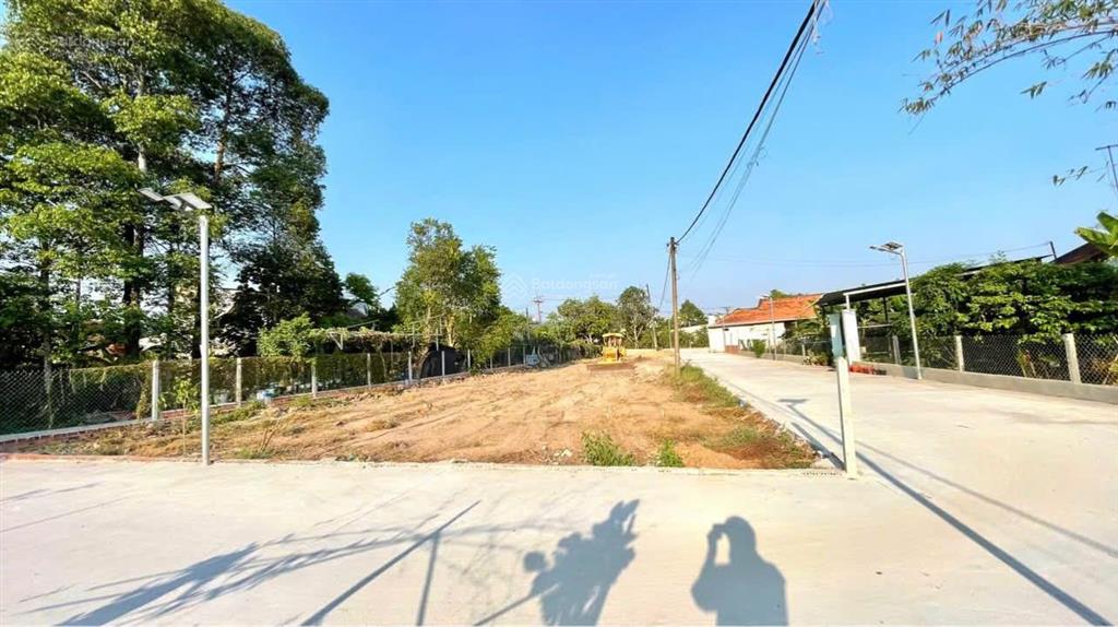 1.6 tỷ chốt nhanh 162,8m2 thổ cư full, ngay 1 xẹc tỉnh lộ 2 tân an hội, sổ riêng