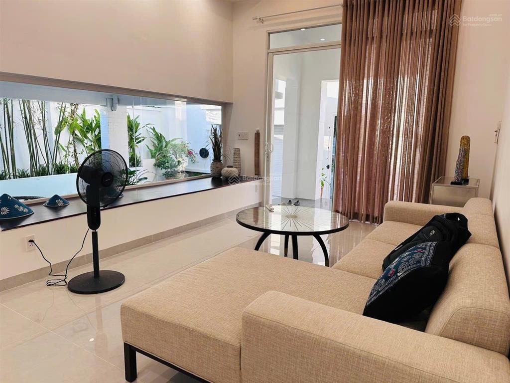 75 triệu/tháng  cho thuê villa nguyễn văn hưởng, thảo điền, quận 2
