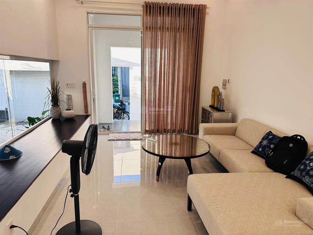 75 triệu/tháng  cho thuê villa nguyễn văn hưởng, thảo điền, quận 2