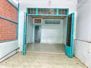 Mặt tiền đường số phường long trường, gần 100m2 ngang hơn 4m chỉ nhỉnh 4 tỷ