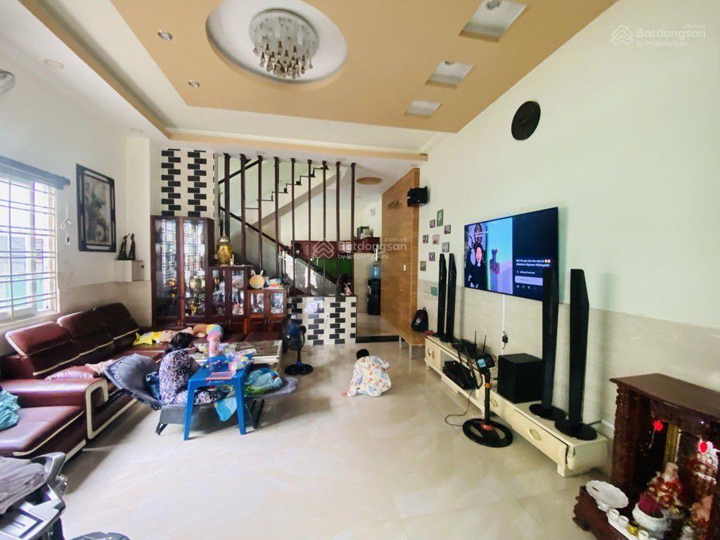 1800m250 phòng trọ dòng tiền 100tr/tháng giữ tiền cực tốt
2 nhà 3 tầng + 3 dãy trọ ngay khu cnc