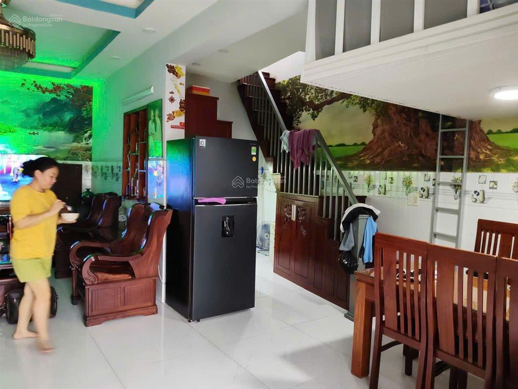 Ngộp giảm hẳn 1,3 tỷ, chỉ nhỉnh 4 tỷ, mặt tiền đường số p. thủ đức