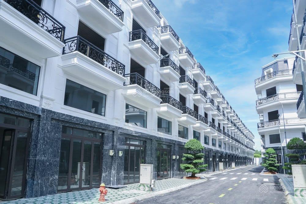 Bán gấp nhà mặt phố quốc lộ 13, 53m2, 7,65 tỷ, p hiệp bình phước, tp thủ đức