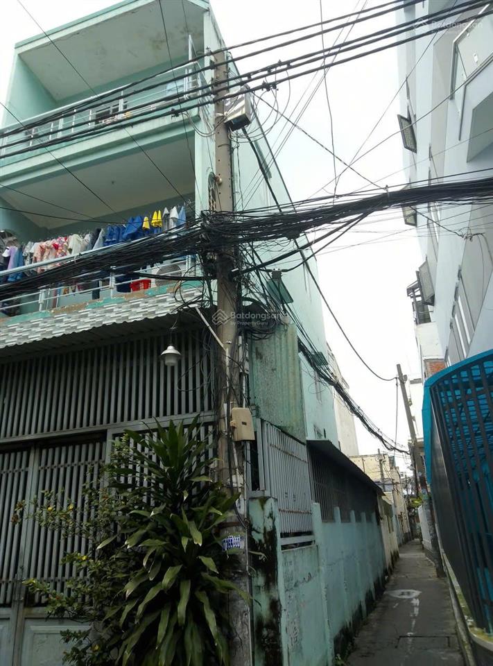 Chính chủ bán nhà góc 2 mặt tiền hẻm xe hơi 2 chiều rộng rãi