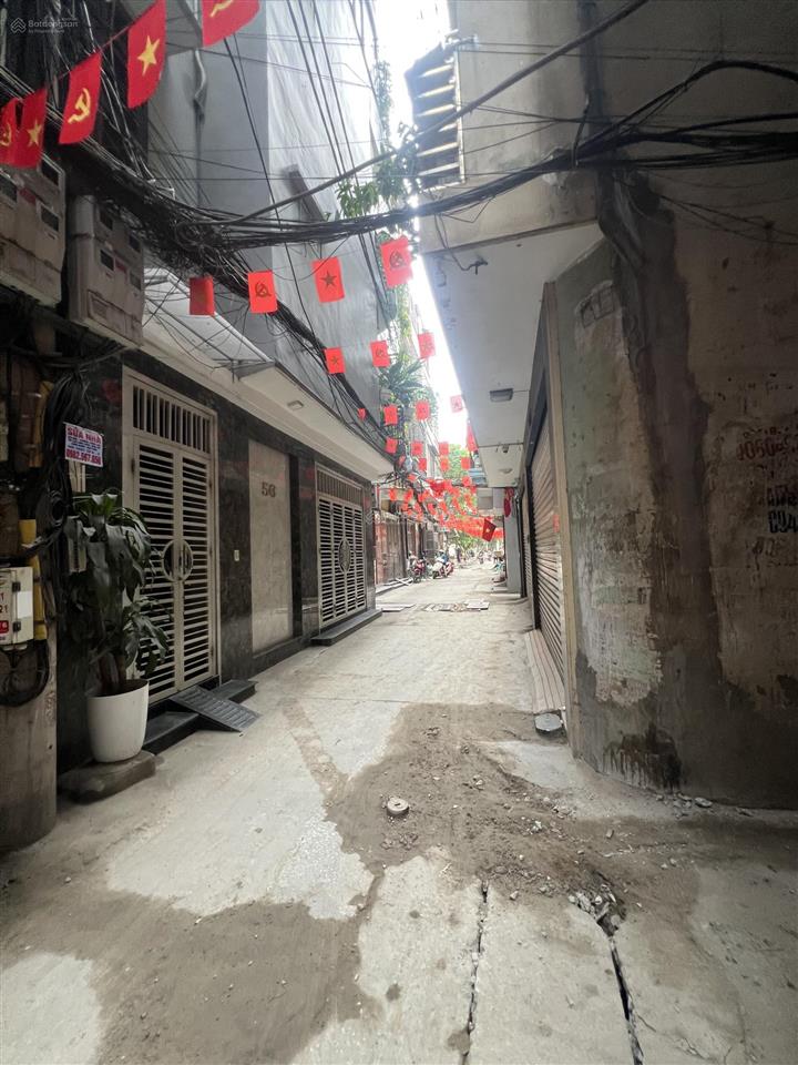 Phố vip yên lãng có 102, 40m*5t*giá 10,5 tỷgần phố ngõ thônglô gócô chờ thang máyở cực sướng.