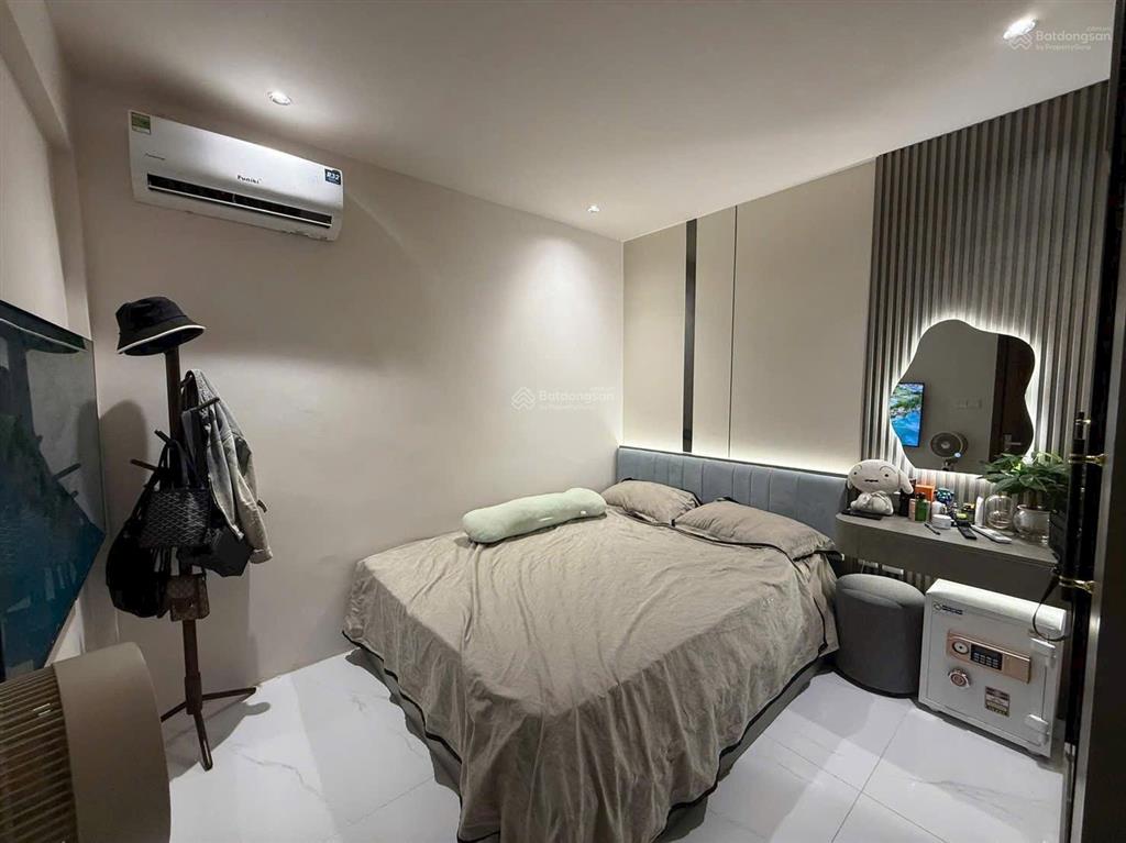 Cực hiếm! nhà mới thang máy,2 thoáng thái thịnh 38m*7t*giá 10,8t, ở cực sướng.