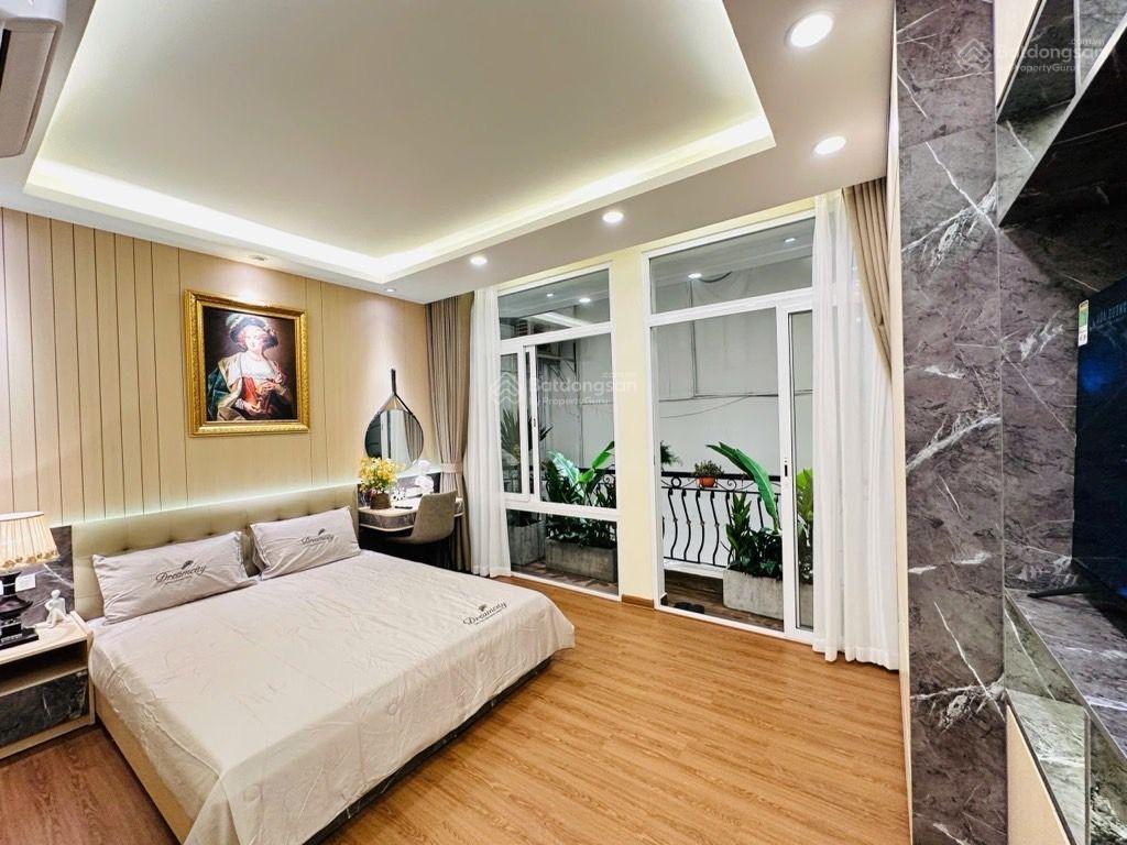 Cực hiếm! phố chùa bộc, 36m*6t*giá 9,6t,nhà mới koong, full nội thất, kdvp,spa, ở vip.