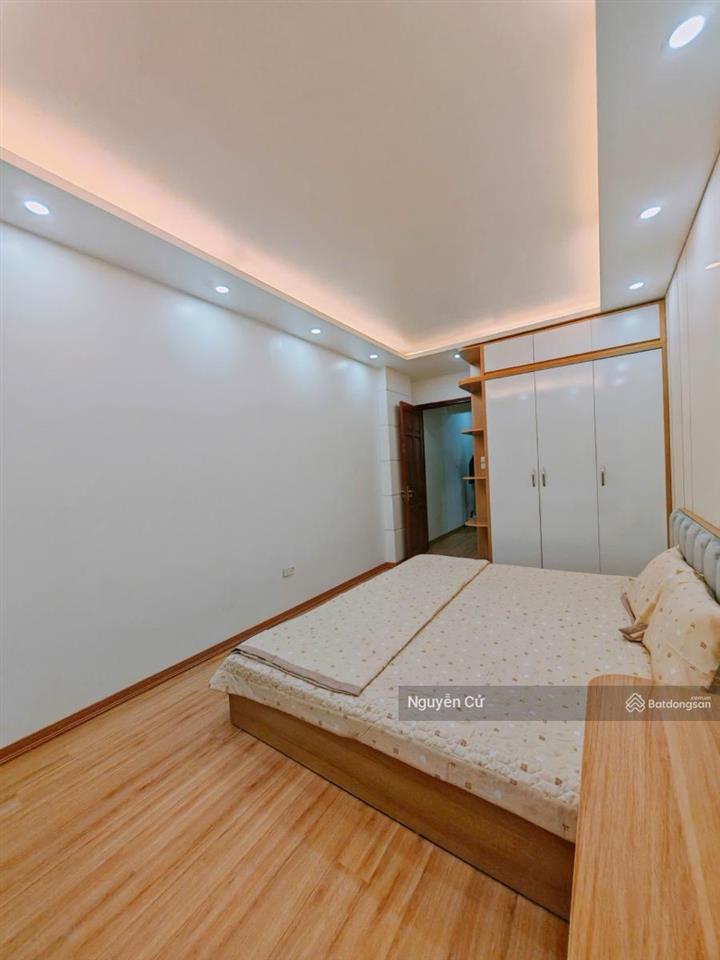 Hiếm! dân xây, 2 thoáng, 10m ra phố, 2 thoáng, ful nội thất, xã đànô chợ rừa35m*5t*ở vip.