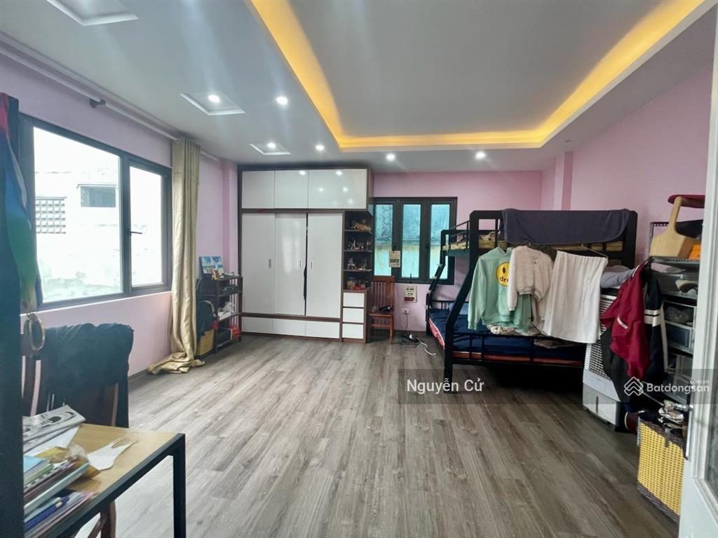 Vip, lô góc ngõ thông, 20m ra phố trung phụng, xã đàn, kd nhỏ, dân xây, ô c t máy 36m*5t*ở vip.
