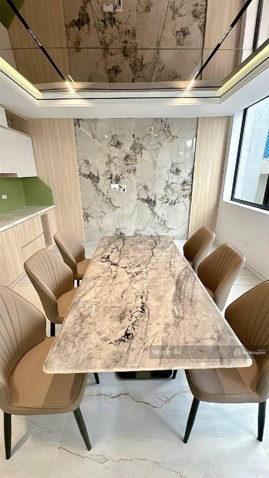 Cực hiếm, chùa láng, pháo đài láng, nhà mới koong, thang máy ngõ thông, ful nội thất, 38m*6t*ở vip.