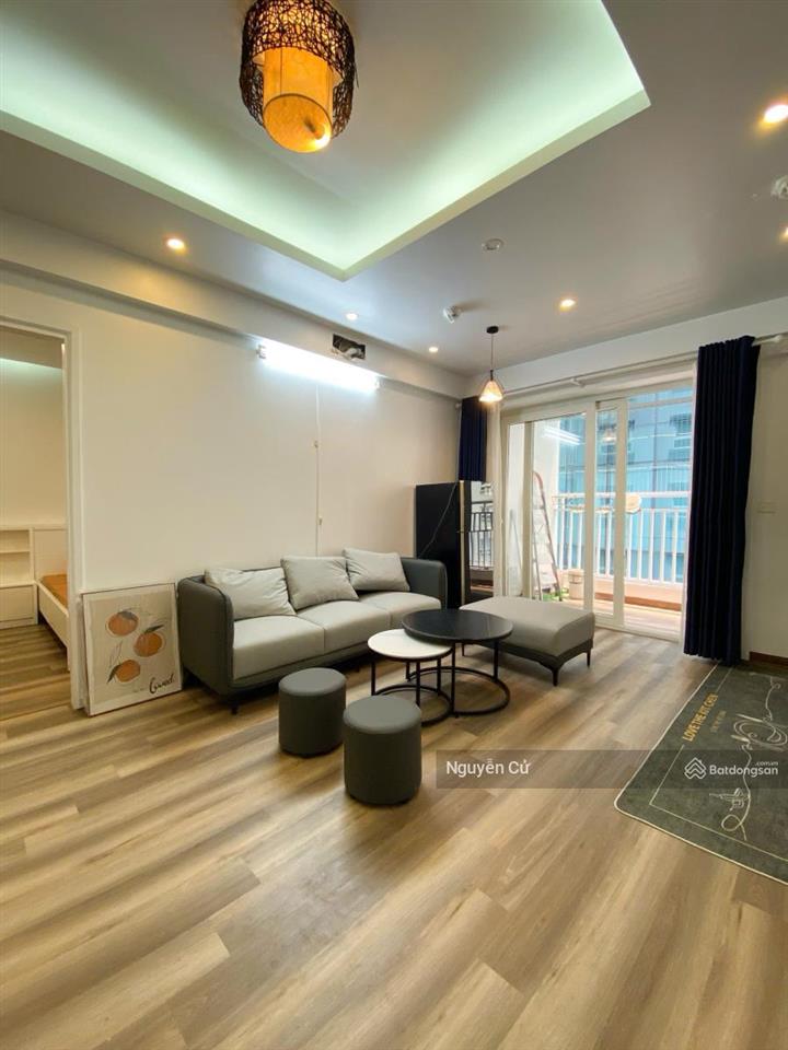 Hiếm! đường láng, yên lãng, kd sầm uất, ô tô đỗ cửa, ngõ thông, dân xây 2 thoáng, 32m*5t, ở vip.