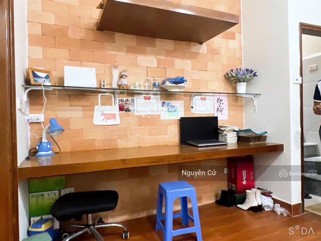 Phố vip chùa bộc, tây sơn, 2 thoáng, gần phố, ngõ thông, ô chờ thang máy, 40m*5t*kdvp, spa, ở vip.