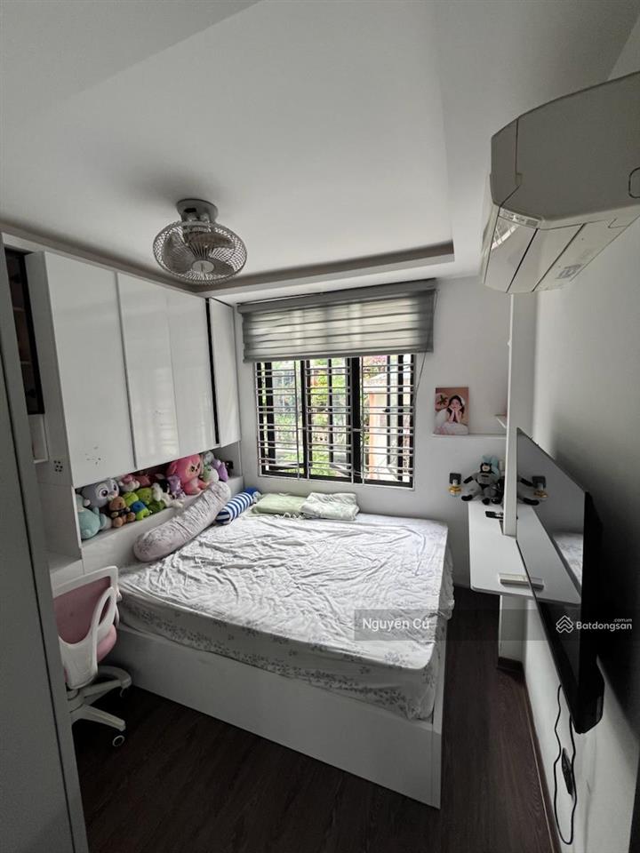 Hiếm! phố đặng tiến đông, hoàng cầu, dân xây, 2 thoáng, 20m ra phố, ngõ thẳng, 45m*5t*kdvp, ở vip.