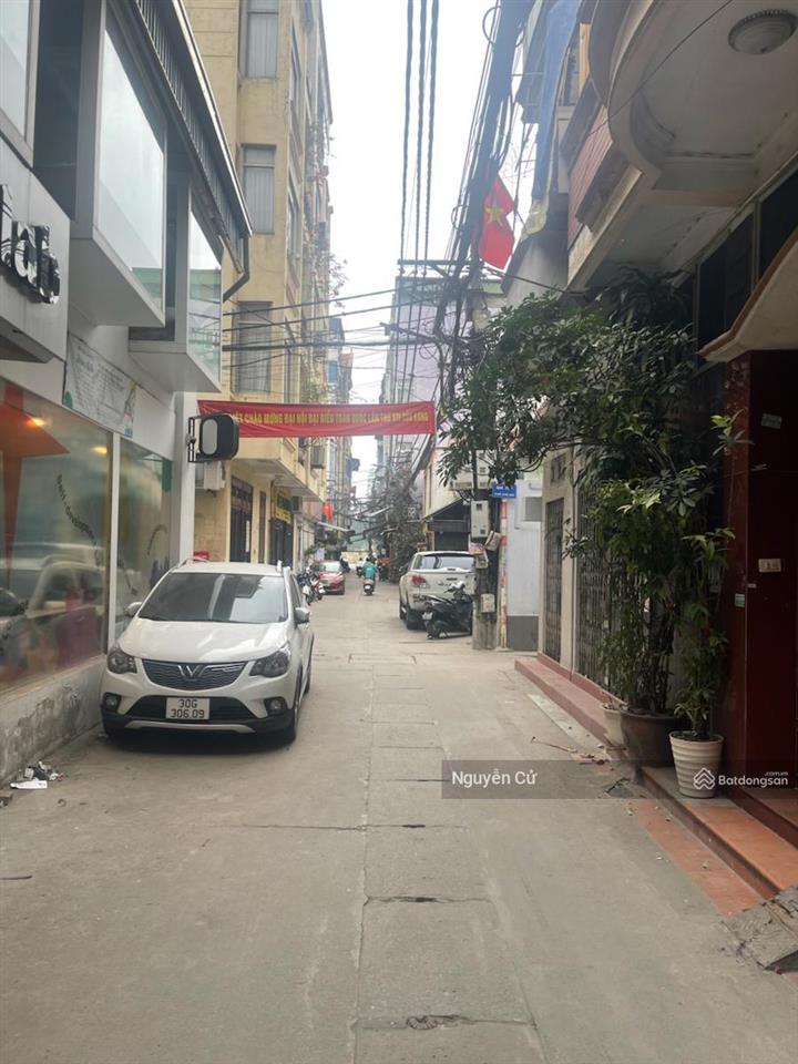 Vip! phố chùa láng, huỳnh thúc khang, phân lô oto tránh kd sầm uất, ngõ bàn cờ, 30m*6t*ở vip.