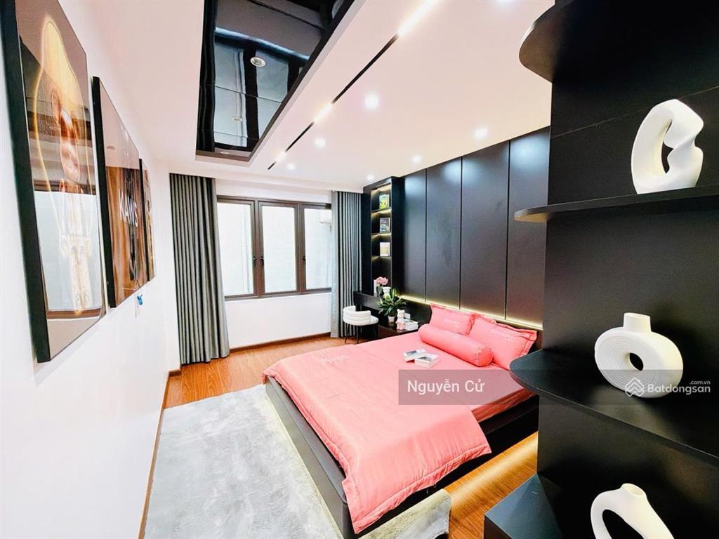 Hiêm! nhà mới koong, phố láng ha, thái hà, gần phố ngõ thông, ful nội thất, 2 thoáng, 40m*5t*ở vip.