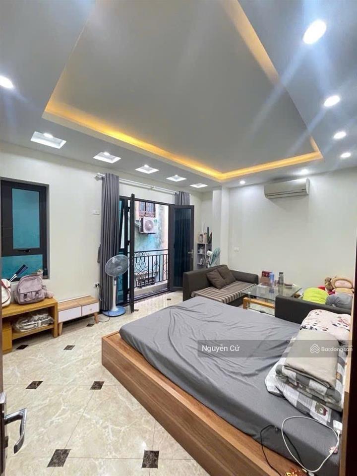 Có 102! phố thái hà, hoàng cầu, 2 thoáng, gần ô tô, ngõ thông, ful nội thất, 38m*5t* ở cực vip.