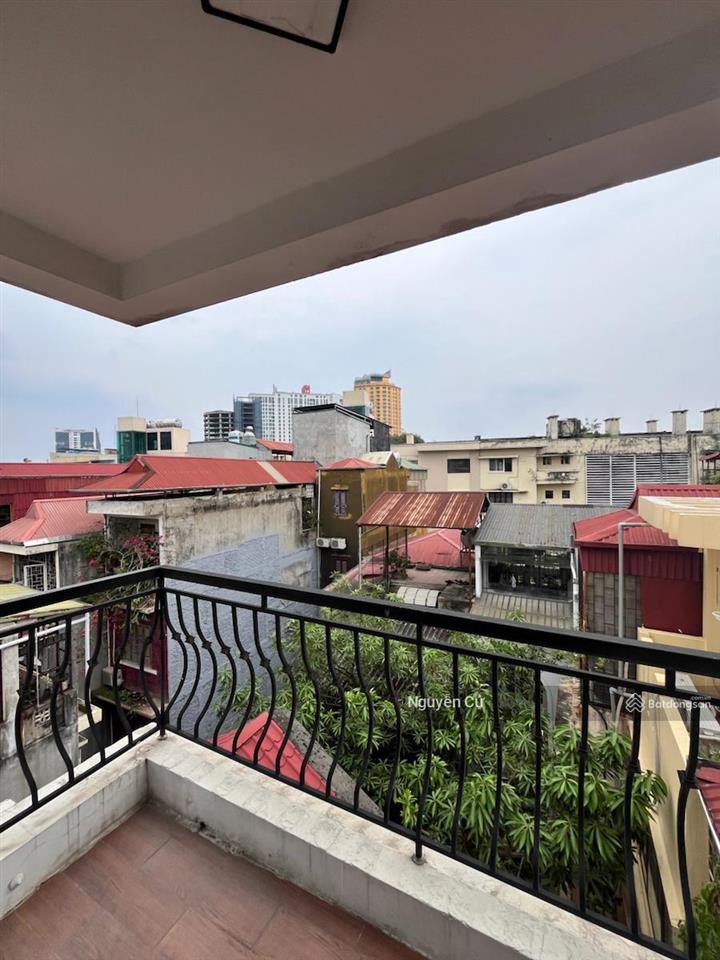 Hiếm! có 102, phố tây sơn, thái thịnh, 2 thoáng, nhà mới koong, ful nội thất, 42m*5t, ở cực sướng.