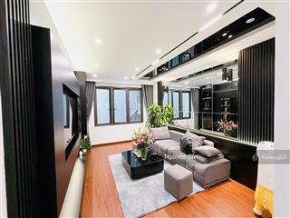 Hiếm! có 102 đường la thành, hoàng cầu, dân xây, 2 thoáng, ful nội thất, gần ô tô, 50m*5t, ở vip.