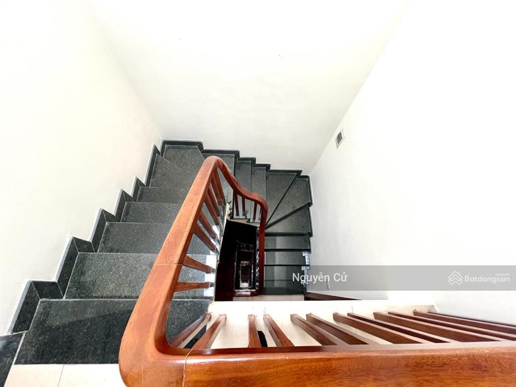 Hiếm! có 102, hoàng cầu, đặng tiến đông, ngõ thông, gần phố, ful nội thất, 34m*5t, công năng đ đủ.